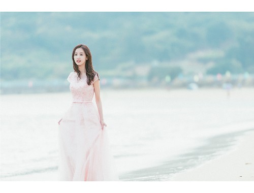 《把腿张大点就可以吃到扇贝了视频》：打破娱乐常规的互动潮流